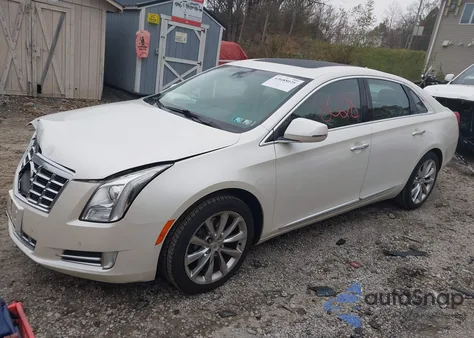 2013 Cadillac Xts Luxury z USA, uszkodzony, nr VIN 2G61P5S33D9155225